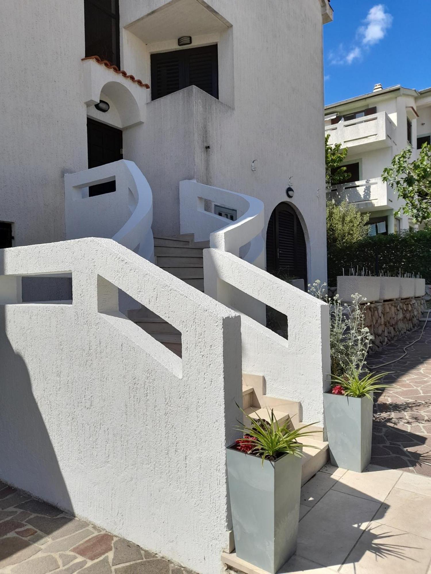 Apartments M Gregor Ideal For Relaxing Holidays Baska  Bilik gambar